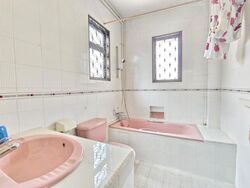 Truro Road (D8), Terrace #612658781